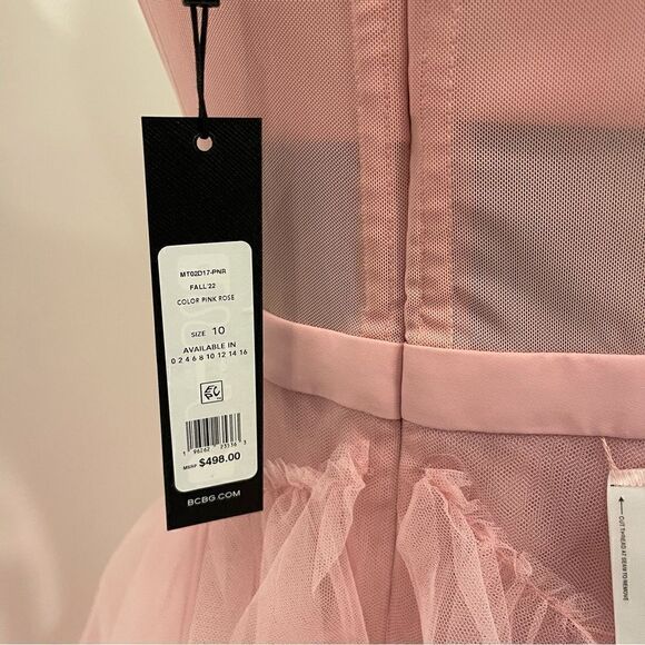 BCBGMAXAZRIA
Tulle Corset Essential Gown - Picture 6 of 9